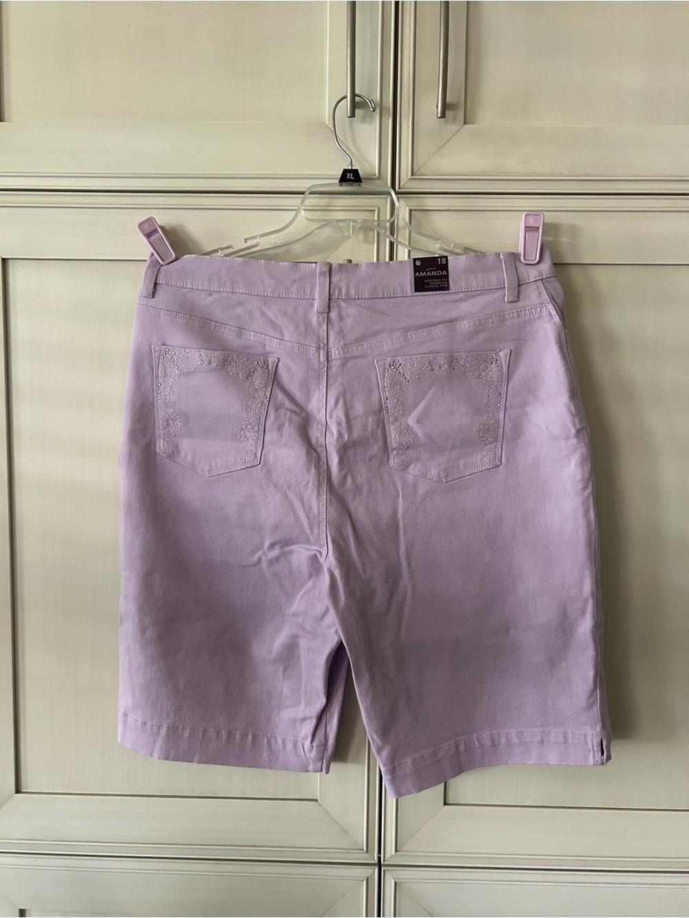 Gloria Vanderbilt Amanda Lavender Bermuda Shorts - Picture 6 of 9